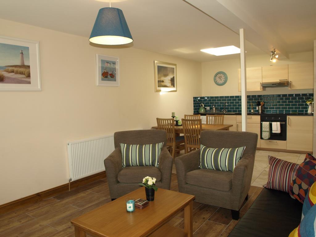 Beautiful Seaside Apartments Rush Extérieur photo