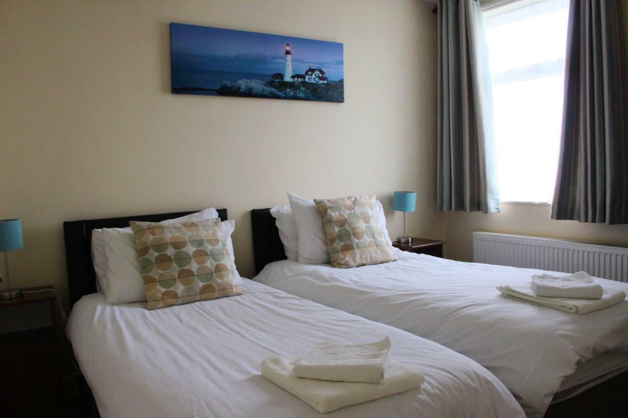 Beautiful Seaside Apartments Rush Extérieur photo